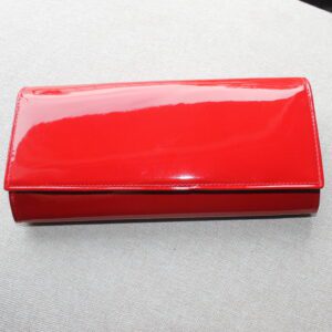 Billetera larga de cuero rojo